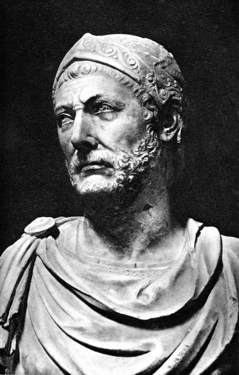 Luni, 18 decembrie 2017