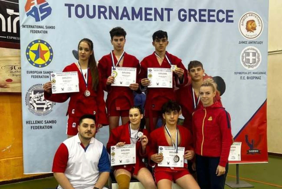 Luptătorii de sambo de la CSU Arad au luat trei medalii la Openul Greciei