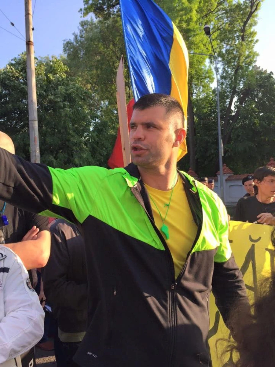 LUPTATORUL DANIEL GHITA IL ATACA PE FALCA: „TE CREZI NAPOLEON DE ARAD ? AI INTREBAT ARADENII CU PRIVIRE LA REFUGIATI?“