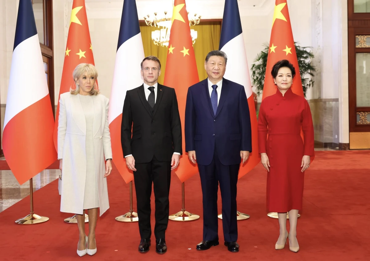 Macron a avertizat asupra unei „escaladări periculoase” după atacuri asupra infrastructurii energetice din Golf