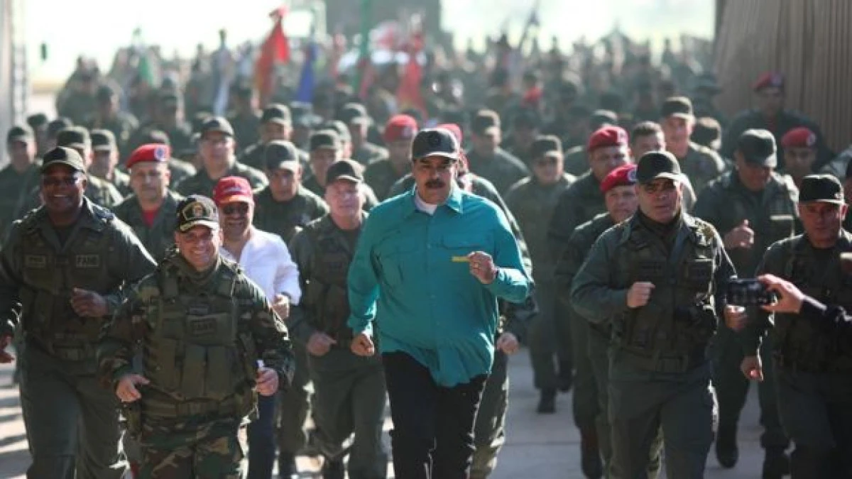 Maduro susține că a dejucat o lovitură de stat