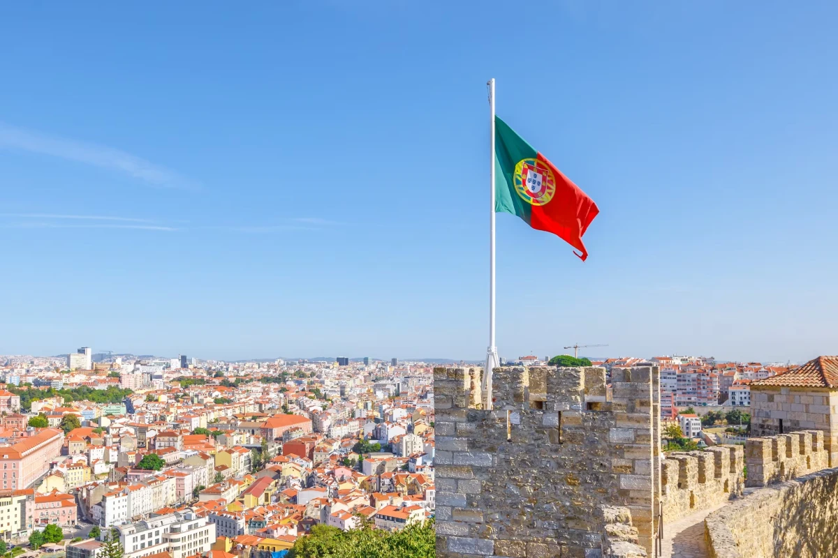 MAE avertizează românii care călătoresc în Portugalia din cauza riscului ridicat de incendii
