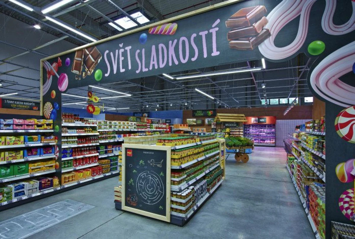 Magazinele din Cehia, obligate să vândă în principal produse locale