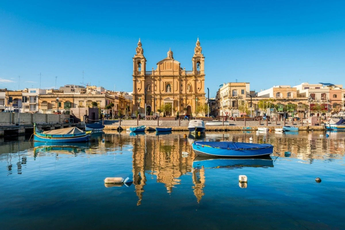 Malta va acoperi o parte din cheltuielile de cazare făcute de turişti în această vară