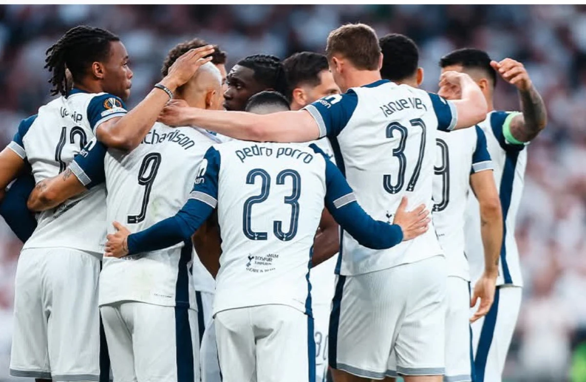 Manchester United și Tottenham sunt aproape de finala Europa League la fotbal