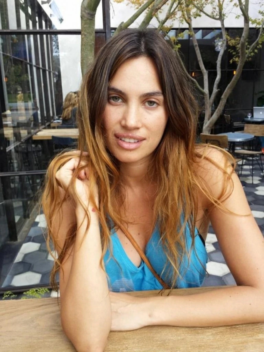 MANECHINUL INTERNATIONAL ALINA PUSCAU, LA UN PAS DE MOARTE!
