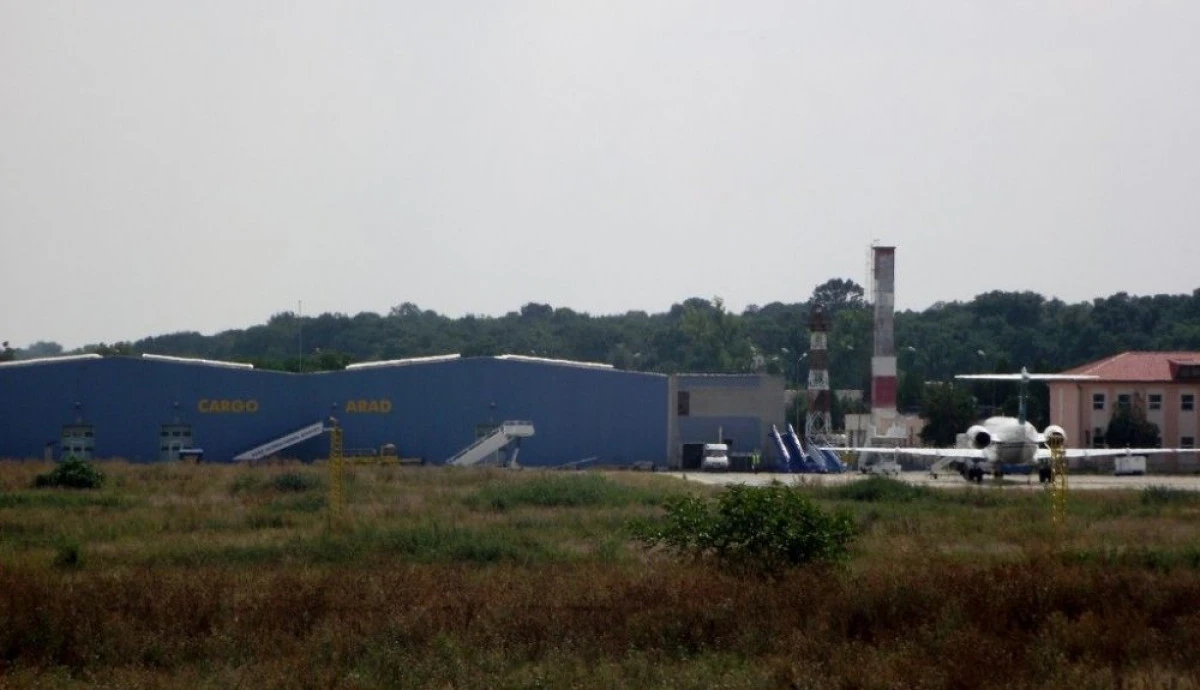 MANUAL DE PROSTIT INVESTITORI: O FIRMA DIN CEHIA VINE IN ARAD PENTRU CA AVEM TERMINAL CARGO