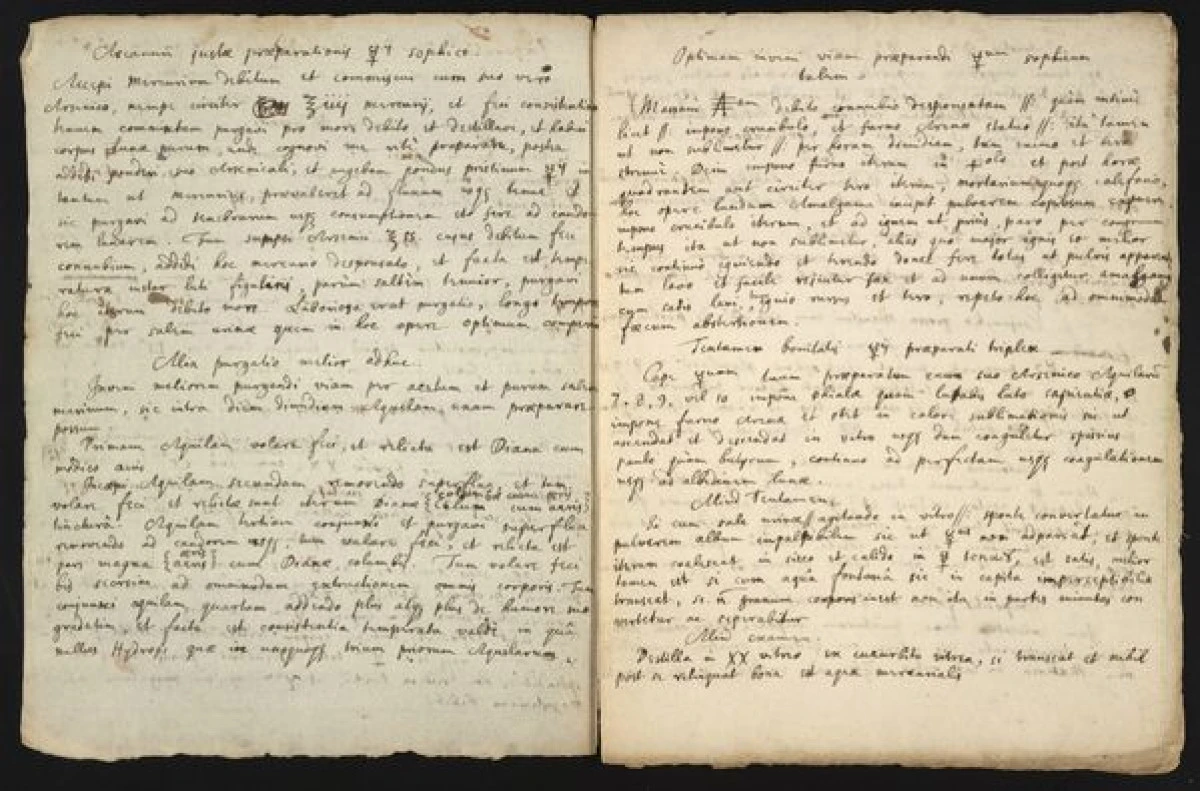MANUSCRIS AL LUI NEWTON, DESCOPERIT DUPĂ 400 DE ANI