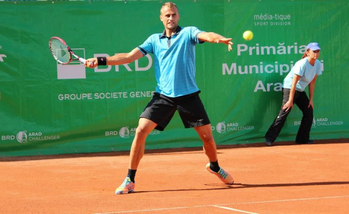 MARIUS COPIL A DEBUTAT CU DREPTUL LA NAPOLI