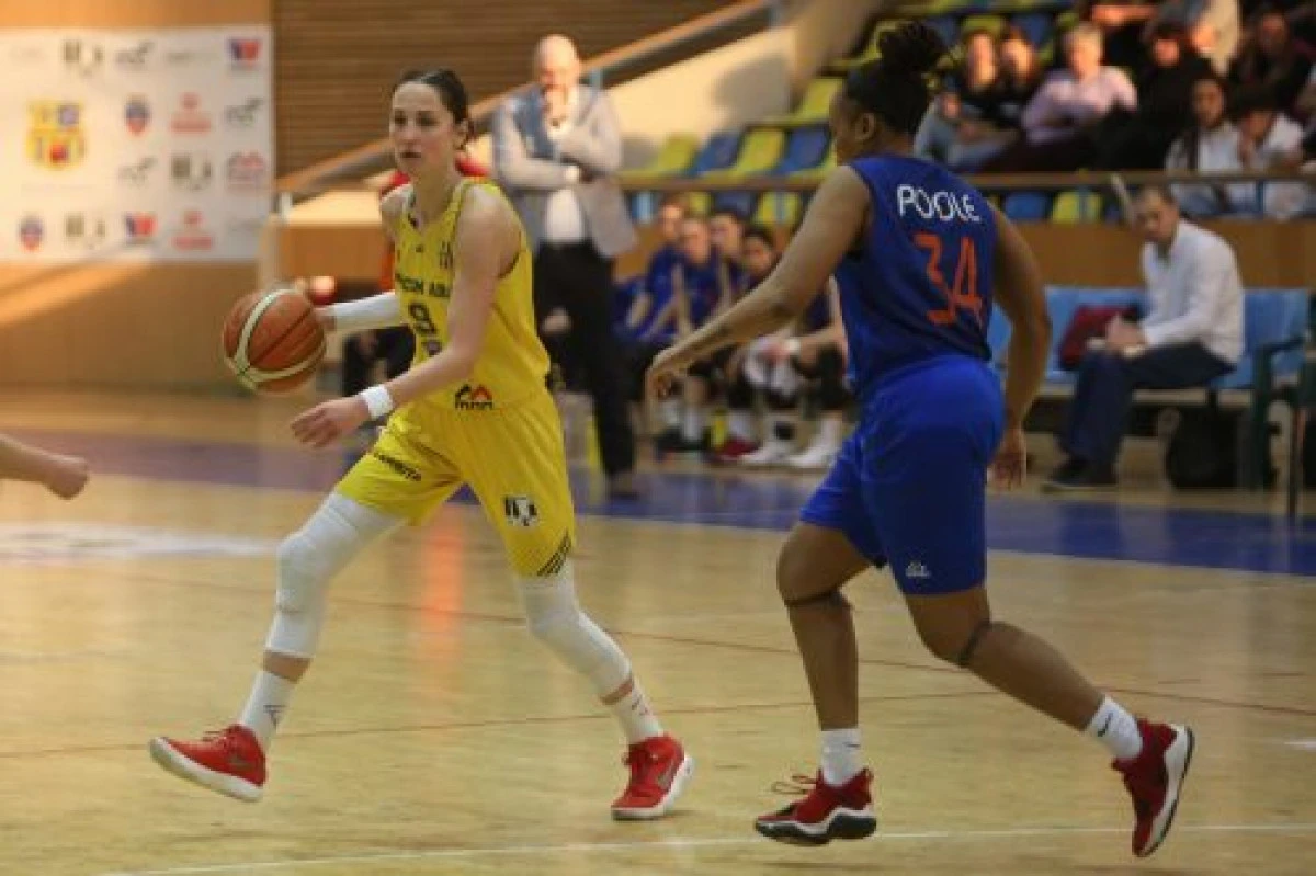 Marta Fodor a fost convocată în naţionala de baschet a României