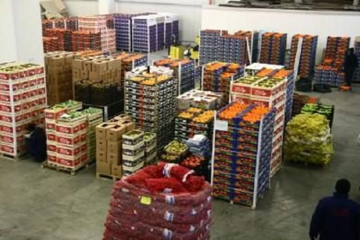 Masa tradițională de Paște, la români: carne de miel din Bulgaria și legume din Spania, Olanda sau Polonia