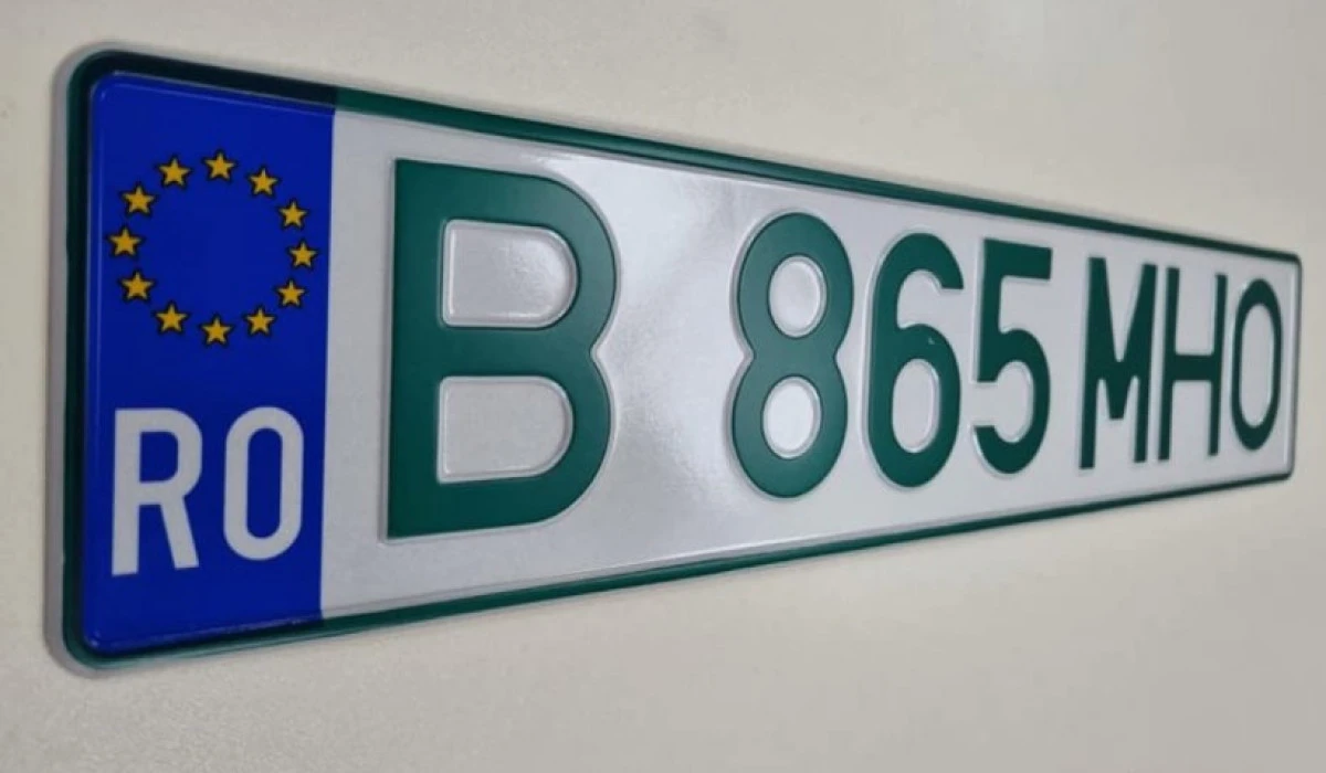 Mașinile noi cu emisii zero vor primi numere de înmatriculare verzi