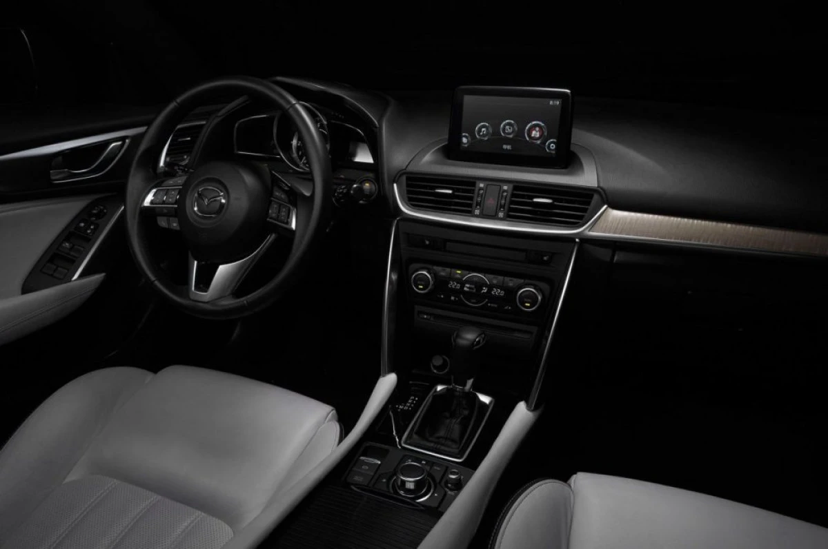 MAZDA RECHEAMĂ ÎN SERVICE MILIOANE DE MAȘINI VÂNDUTE LA NIVEL GLOBAL