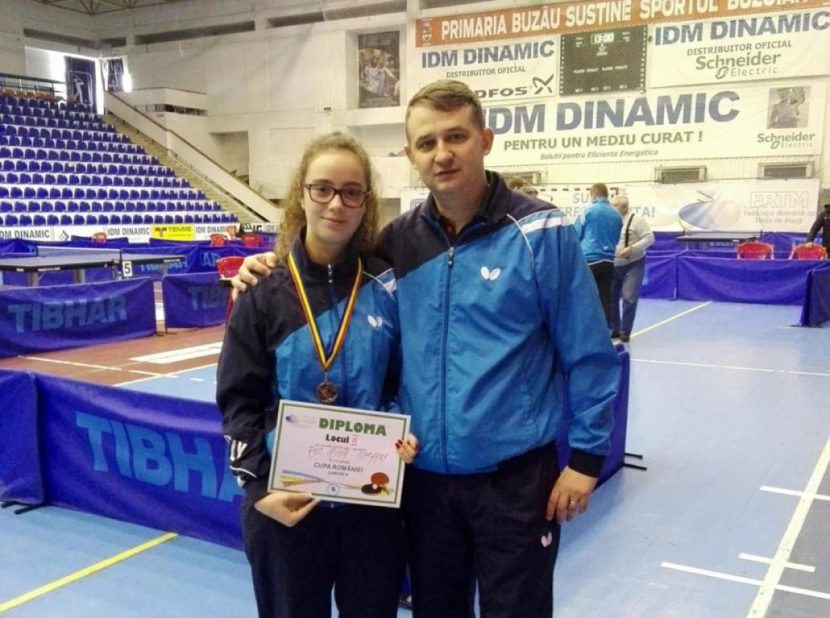 Medalie juvenilă la Cupa României de tenis de masă