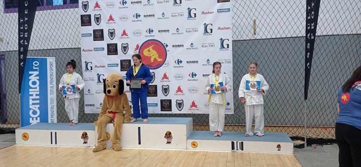 Medalie pe tatami la competiția internațională Cupa Miado’s