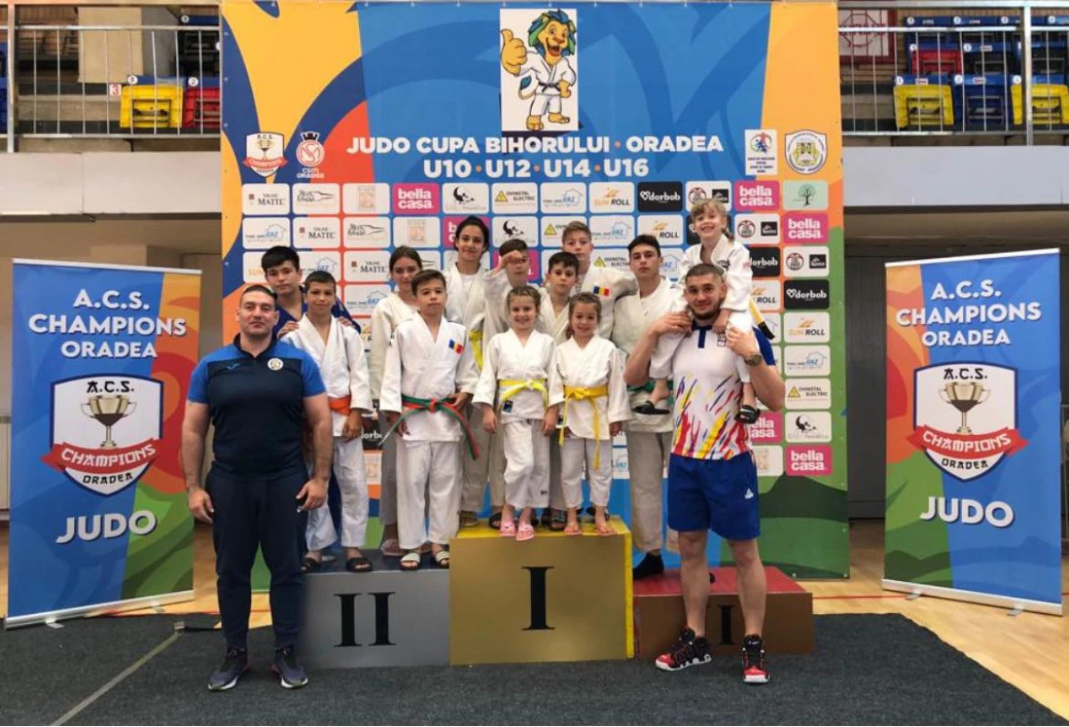 Medalii arădene pe tatami la Cupa Bihorului, competiție cu peste 400 de sportivi la start