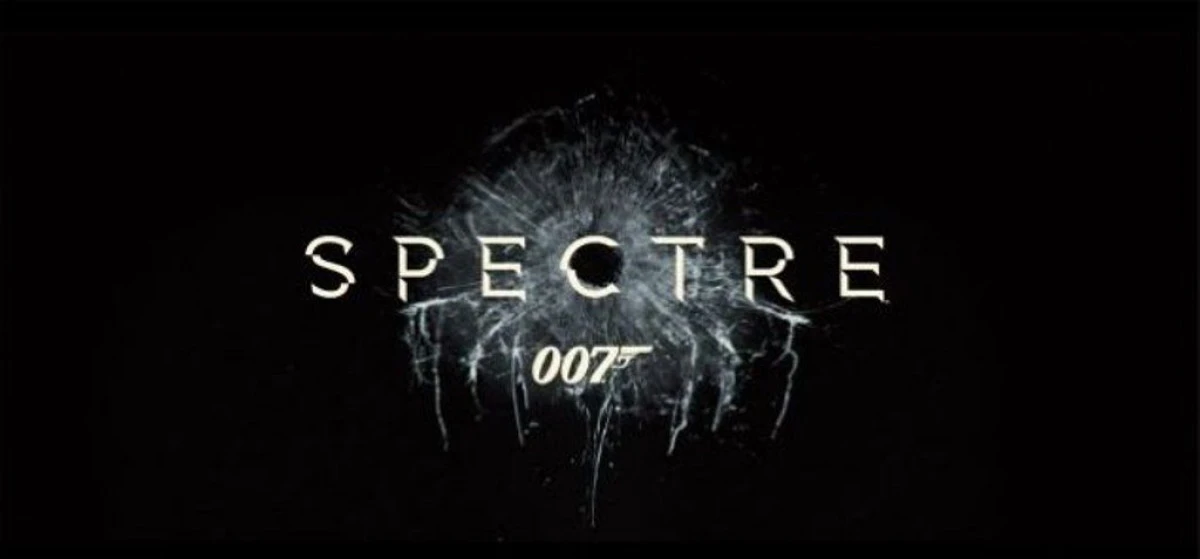 MEMBRII ECHIPEI ULTIMULUI FILM DIN SERIA "JAMES BOND", INCIDENT LA BORDUL UNUI AVION!
