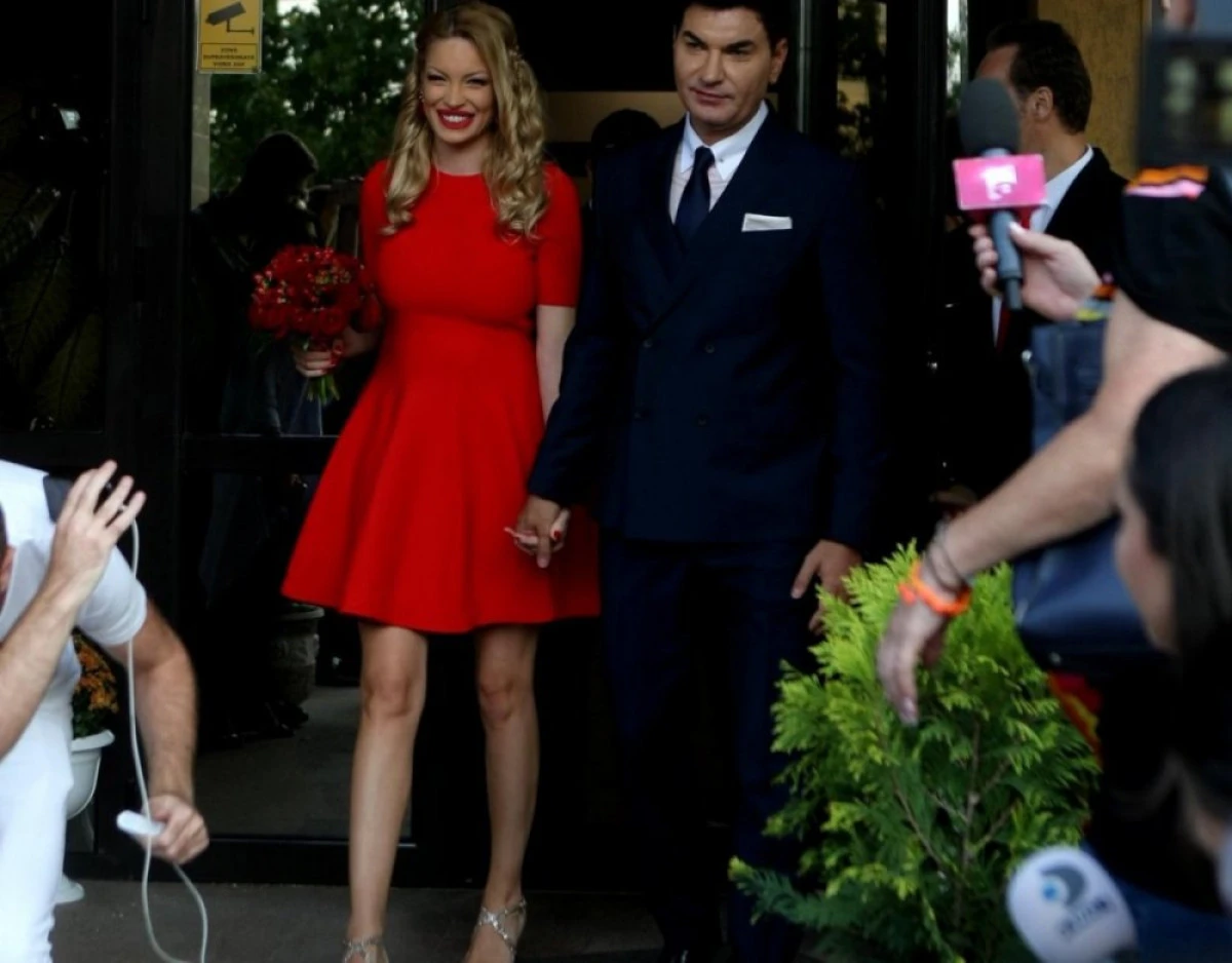 Mesajele primite de Valentina Pelinel după căsătoria cu Cristi Borcea