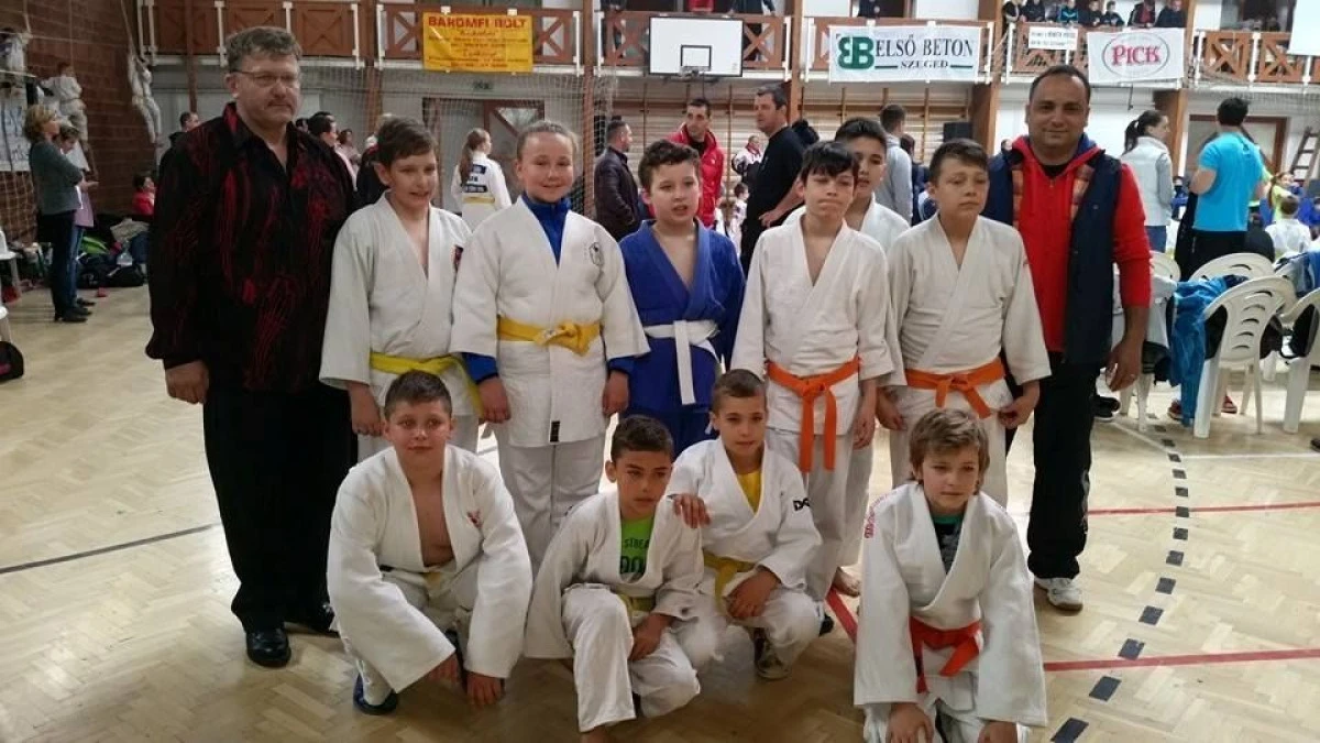 MICII JUDOKA ARADENI AU CUCERIT MEDALII IN UNGARIA