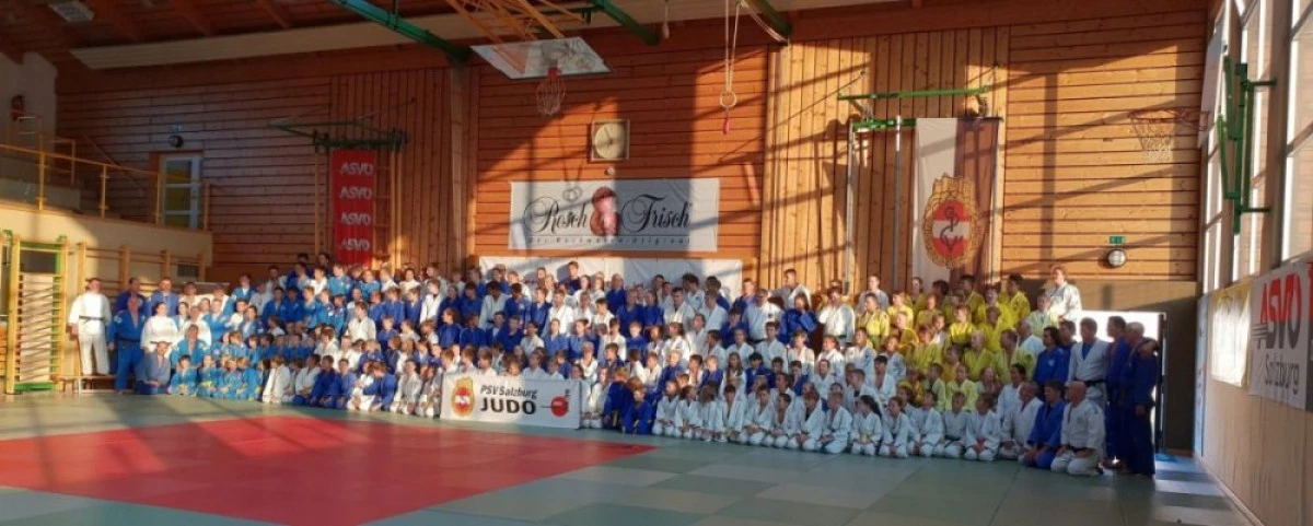 Micii judoka s-au pregătit la un stagiu, în Austria