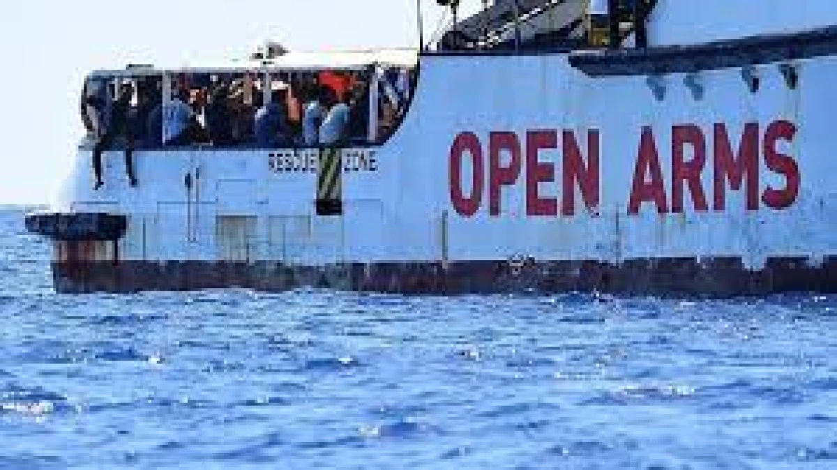 Migranții aflați la bordul navei Open Arms ar putea debarca în Mallorca