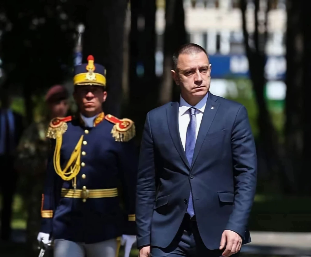 Mihai Fifor cere explicații de la MApN: cine a trimis trei generali la audierea lui Radu Miruță în Parlament?