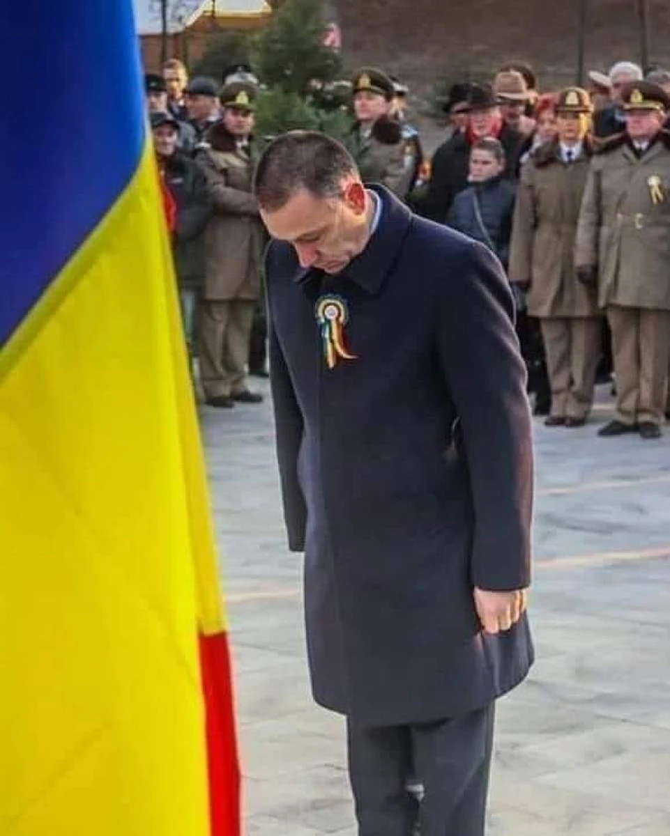 Mihai Fifor: La mulți ani, Arad! La mulţi ani, România! La mulţi ani, români, oriunde v-ați afla!
