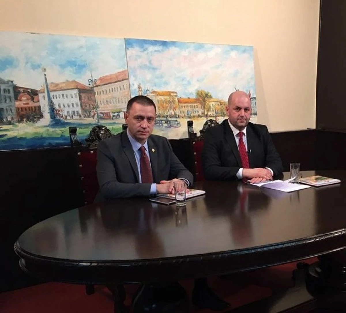 Mihai Fifor şi Dorel Căprar fac parte din comisia de anchetă privind alegerile prezidenţiale din 2009