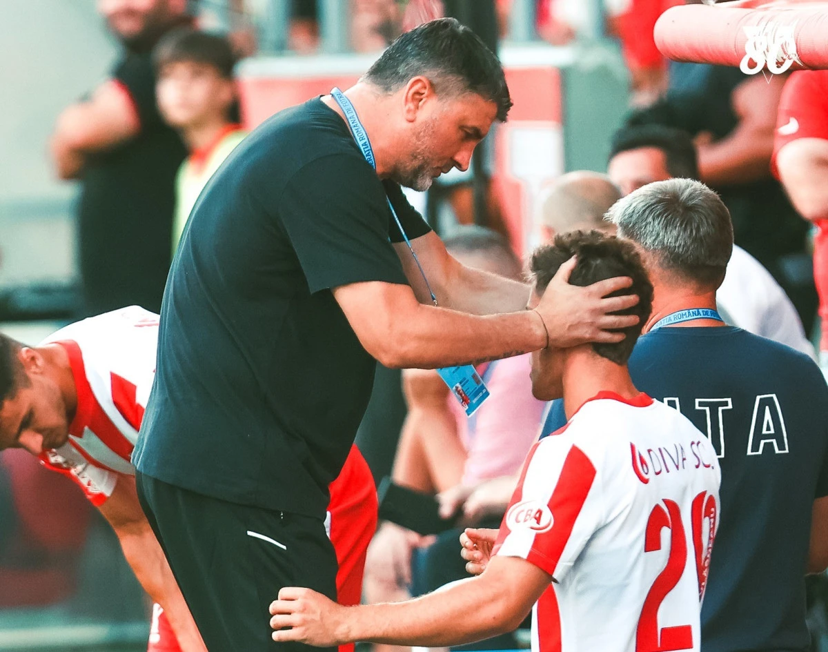 Mihalcea, discurs motivațional înaintea meciului cu „câinii”: „Nu ne relaxăm acum, știu bine ce înseamnă Dinamo!”