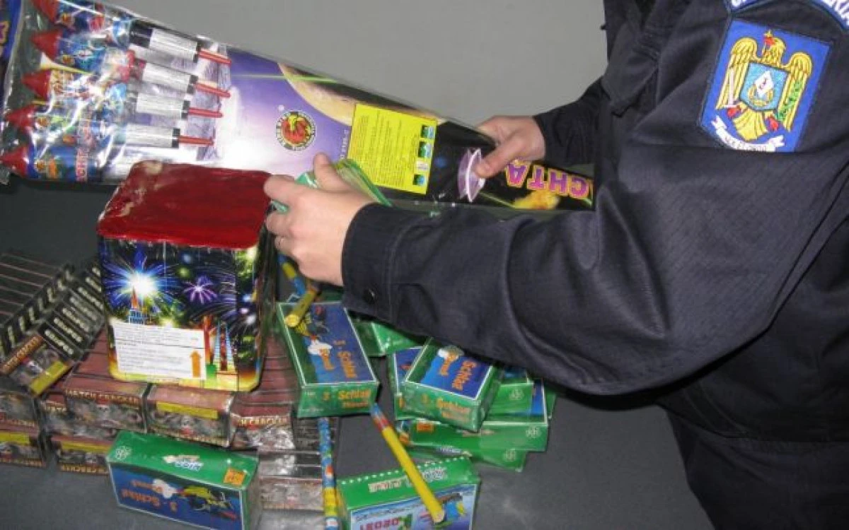 Mii de artificii și petarde au fost confiscate de polițiști, la finalul anului 2018