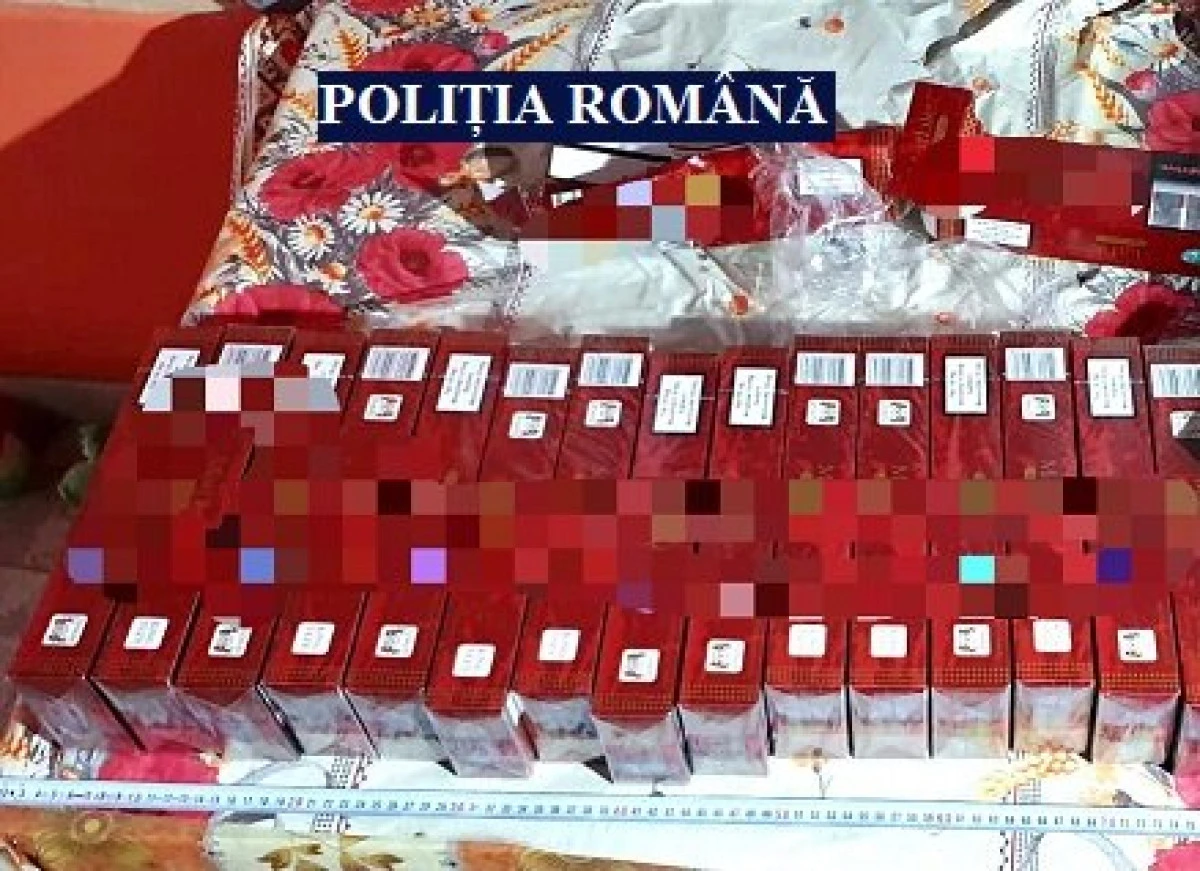 Mii de țigări de contrabandă și baterie de artificii, la un locuitor din Sântana