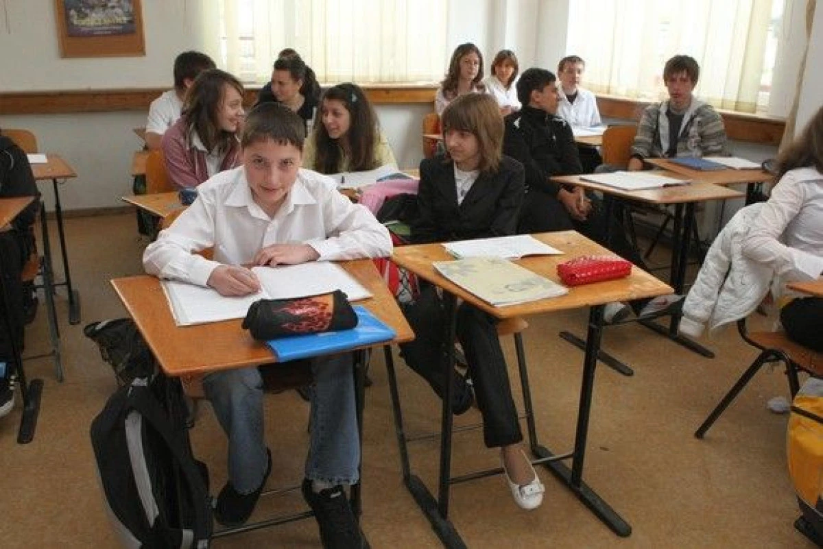 Ministerul Educației vrea reintroducerea tezelor unice
