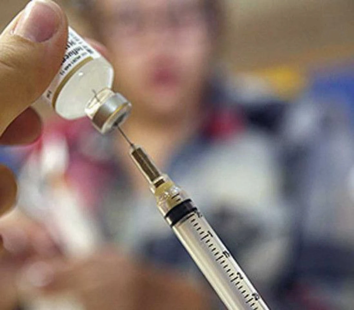 MINISTERUL SANATATII: SUNT DISPONIBILE 150 DE FIOLE DE SER ANTIVIPERIN