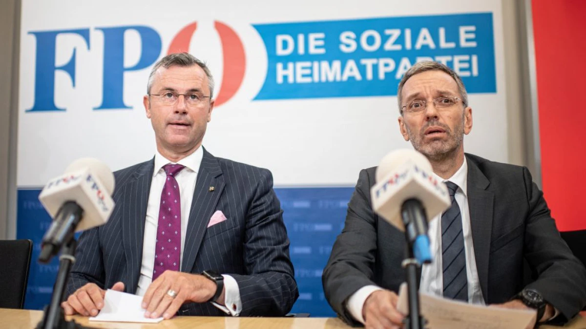 Miniștrii austrieci de extremă dreaptă demisionează, după scandalul de corupție