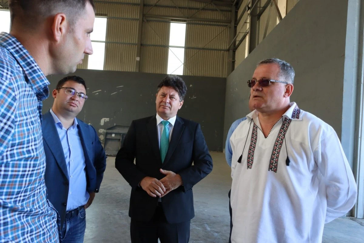 Ministrul Agriculturii, la Arad: Programul „Tomata“ a avut „impact zero“, iar importurile au crescut