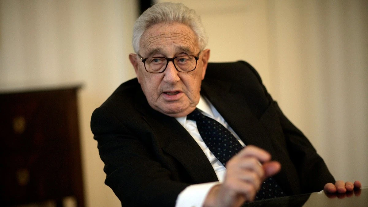 Ministrul chinez al apărării l-a primit la Beijing pe Henry Kissinger