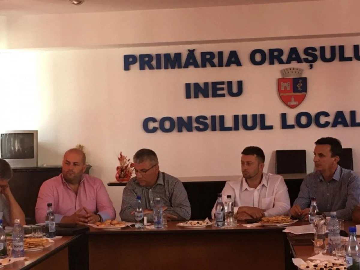 Ministrul Deneș anunță lucrări de zeci de milioane de euro în județul Arad
