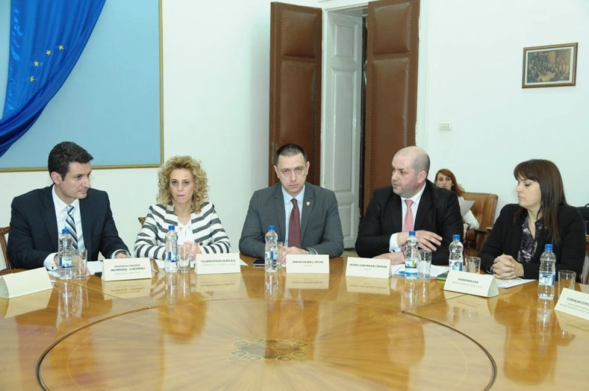 MINISTRUL SANATATII A PARTICIPAT LA O DEZBATERE PE TEMA CANCERULUI, ORGANIZATA DE PARLAMENTARII CAPRAR SI FIFOR
