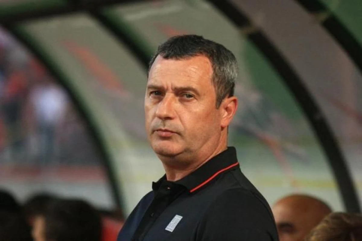 Mircea Rednic este noul antrenor al lui Dinamo şi va sta pe bancă încă de la meciul cu UTA!