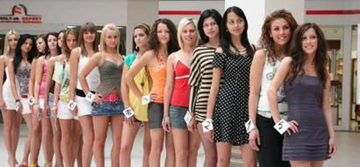 MISS ARAD 2015: BILANTUL UNUI DECENIU DE FRUMUSETE