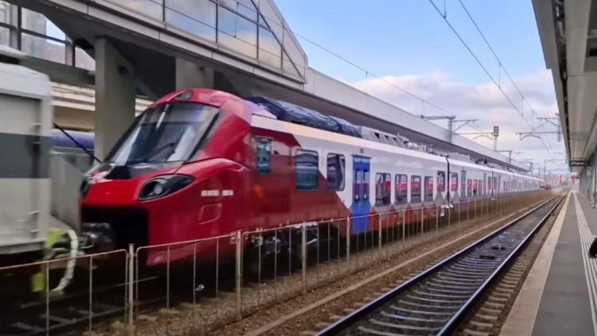 Modificări în circulația unor trenuri, în iunie și iulie, din cauza lucrărilor pe secțiunea Băile Calacea-Aradu Nou