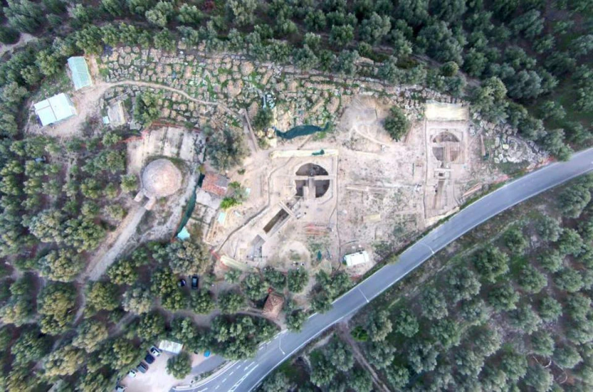 Morminte vechi, bogate în aur, descoperite în Grecia