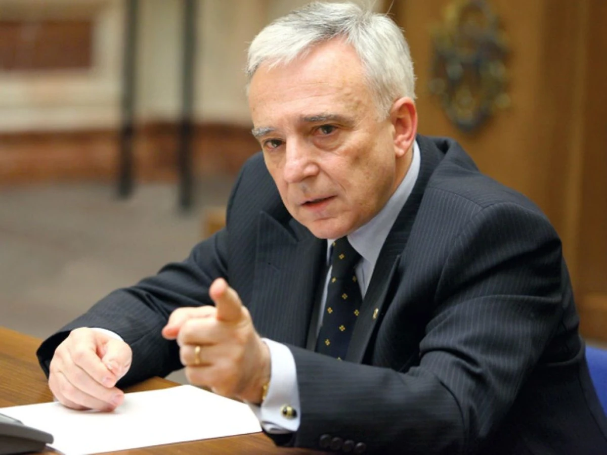 MUGUR ISARESCU: "VALOAREA INFLATIEI AR TREBUI SA AJUNGA LA ZERO IN ACEST AN"