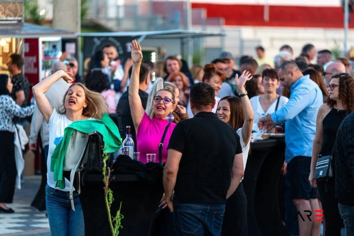 Muzica anilor ’80–’90 răsună din nou la Arad: Două seri de concert la ARED Active Park