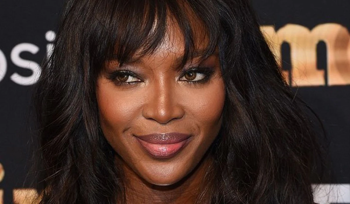 Naomi Campbell și povestea lui Ionuț, copilul bolnav de SIDA care i-a topit inima