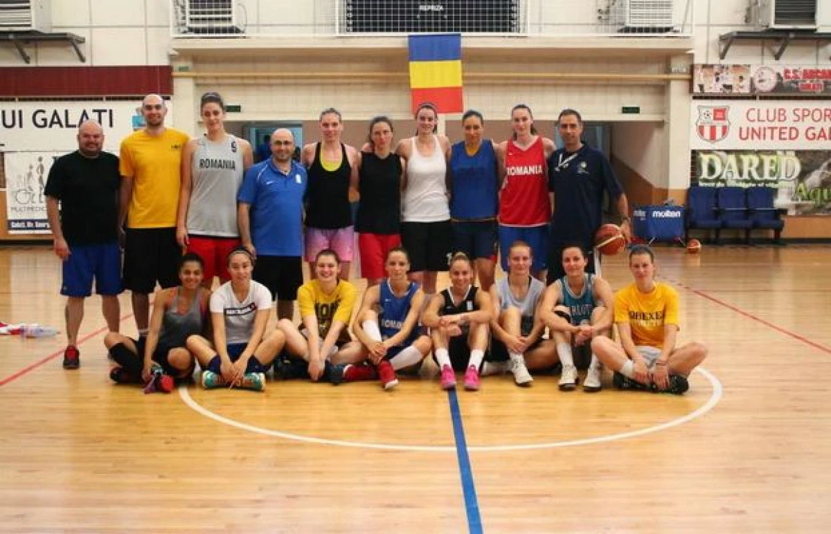 NATIONALA FEMININA DE BASCHET A AJUNS ASTAZI LA ARAD: „TRICOLORELE” SE PREGATESC IN POLIVALENTA 