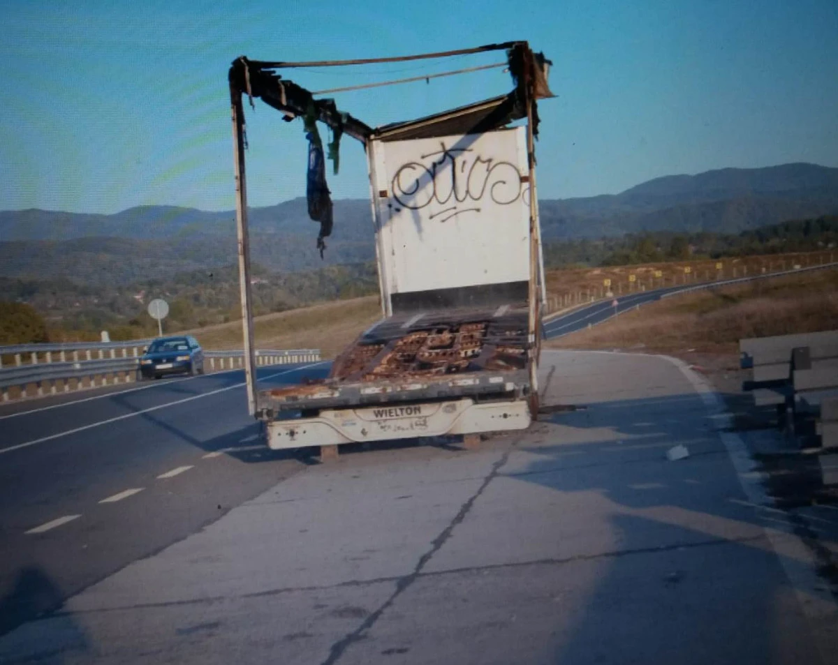 Nepăsarea se oglindește în teren