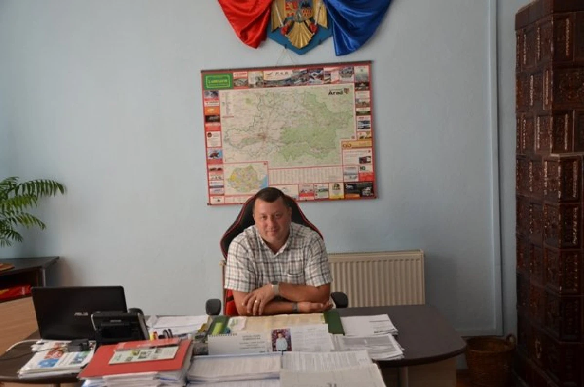 Nicolae Valea, primarul comunei Archiș: „Continui proiectele tatălui meu“