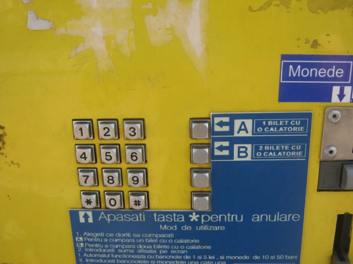 Noi automate de bilete pentru transportul în comun arădean