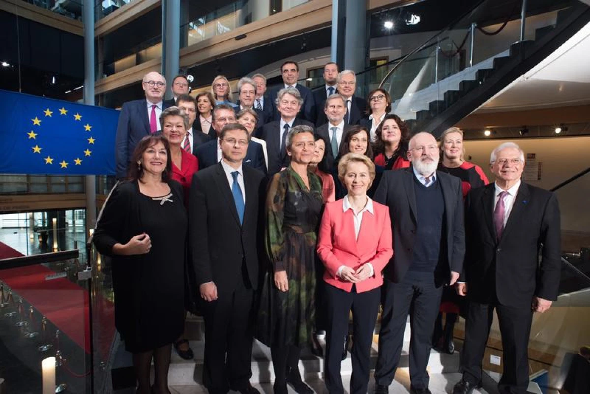 Noua Comisie Europeană îşi începe mandatul pe 1 decembrie